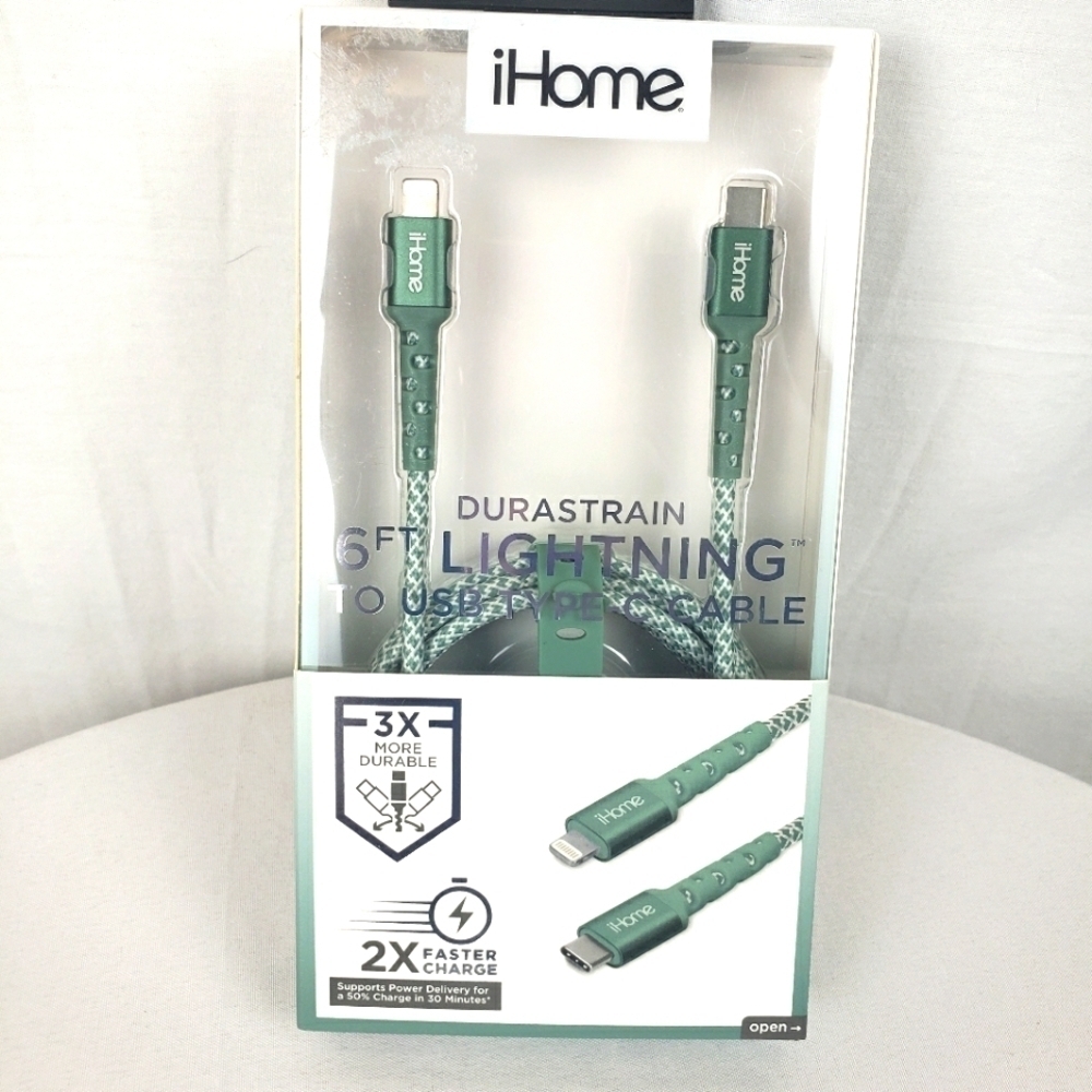 NWB iHome Green Durastrain Lightning 6ft Charging Cable to USB Type C
